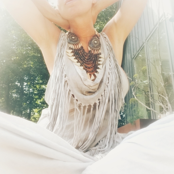 Bone wood beads summer boho necklace - Picture 9 of 10